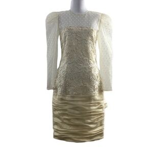 Lawrence Vintage Beige Cream Floral Lace Sheath Dress‎ Womens 8 100% Silk